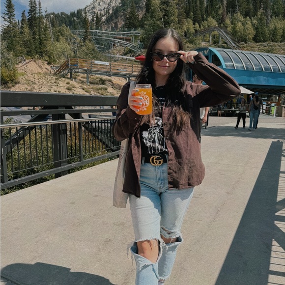 Meet your Posher, Nyahka - Picture 4 of 6